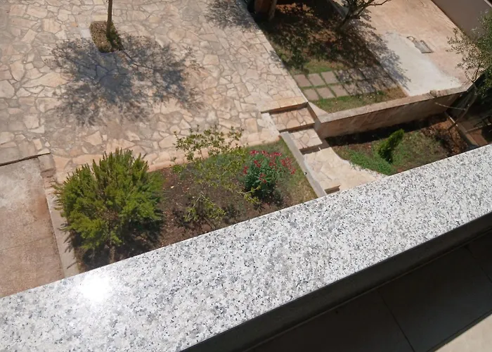 Z Апартаменты *